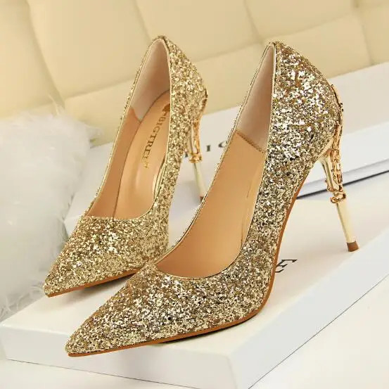 2024 New Women Pumps High Thin Heel Metal Pointed Toe Shallow Sexy Ladies Bling Bridal Wedding Women Shoes White High Heels