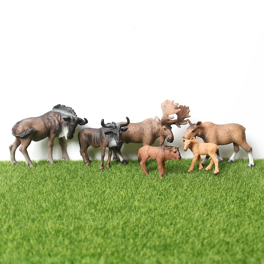 Realistic Hand Painted Wildlife Wildebeest  Moose Toy Figurine Model Family Playset  Educational Toys Christmas Birthday Gift