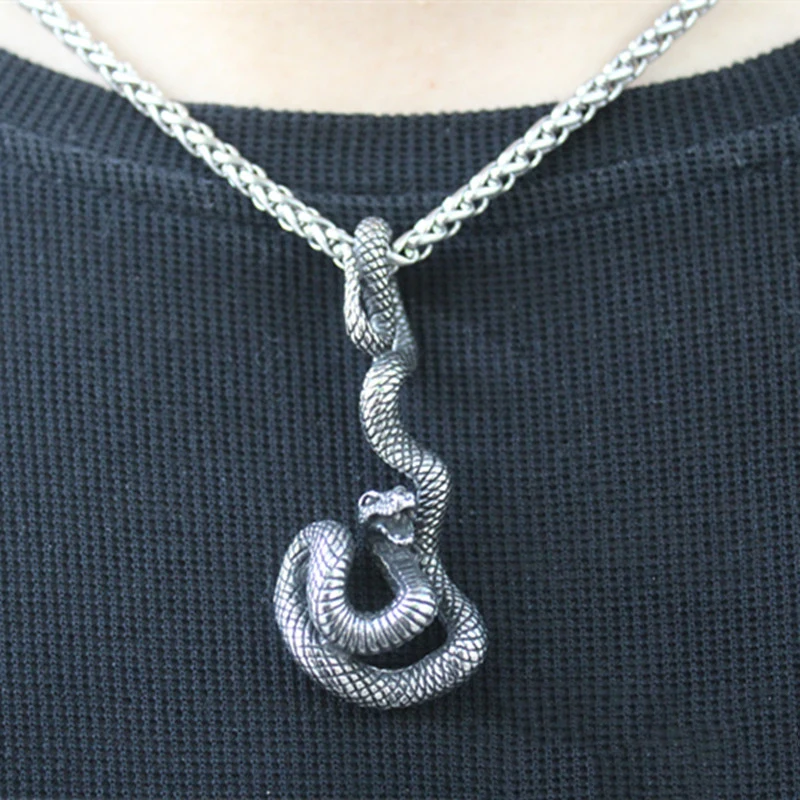 [316L Stainless Steel] Retro Fashion Lifelike Three-dimensional Large Python Pendant Men and Women Pendant Necklace Gift