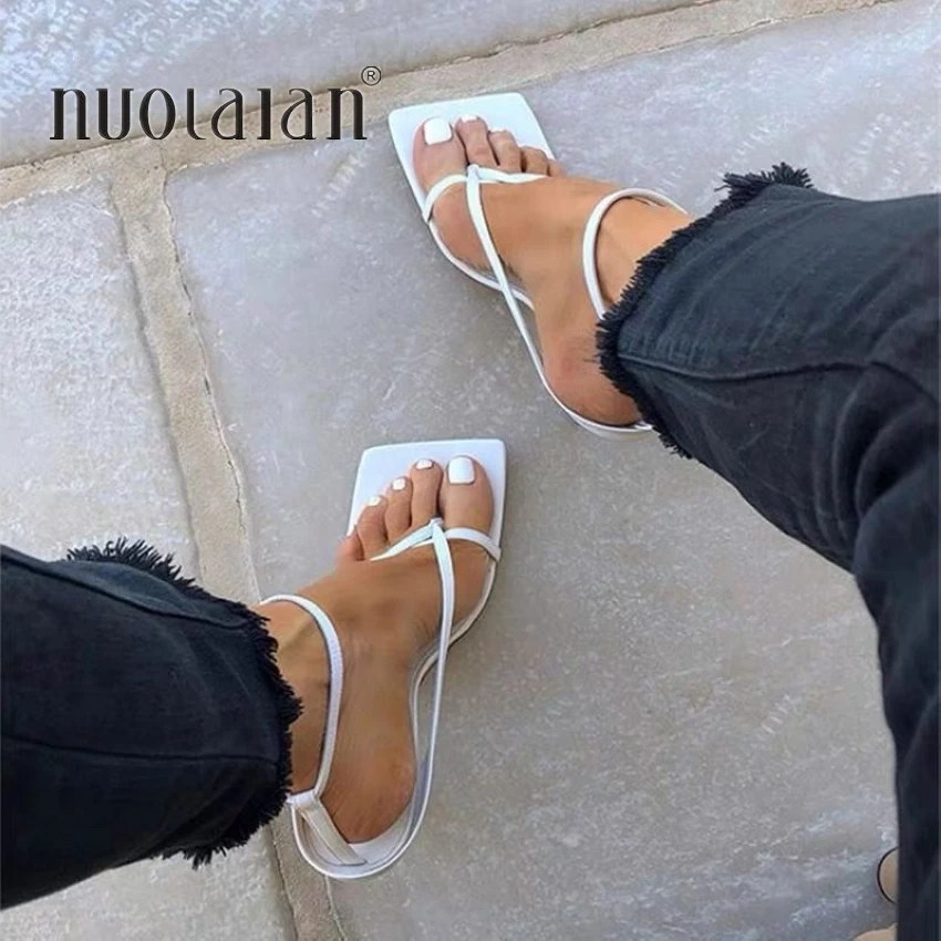 Summer Women Sandals Narrow Band Vintage Square Toe High Heels Buckle Strap High Heel Sandals Women V-neck Designer Shoes Women