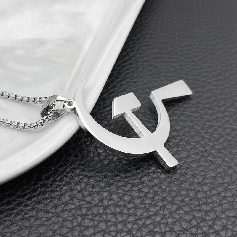 Fashion Stainless Steel Sickle Hammer Pendant Hipster Necklace Pendant Jewelry Wholesale