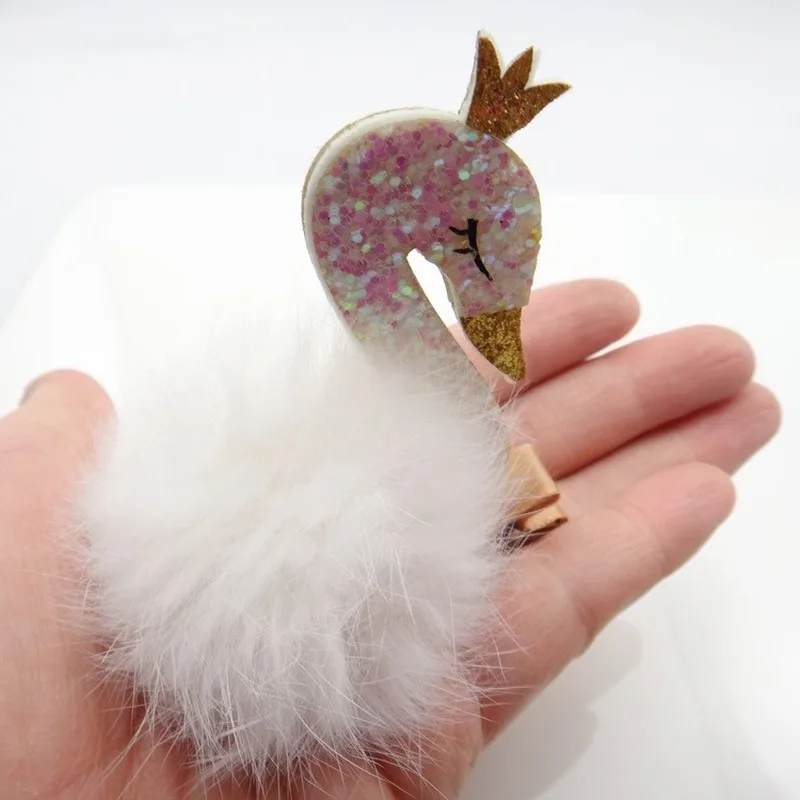 2020new Arrivals Cute White Furry Ball Swan Hair Clip Pink Yarn Ball Swan Headdress Cartoon Animal Stereo Hairpin Hair Accessory