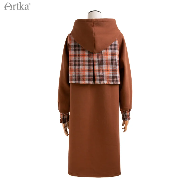 ARTKA 2021 Winter New Women Dress Vintage Woolen Plaid Patchwork Hoodie Dress Loose Warm Plus Velvet Midi Hooded Dress ZA20210D