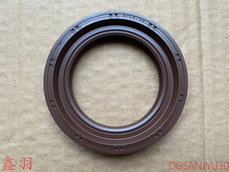 4M40 engine OIL SEAL,CRANKSHAFT,FRONT, OIL SEAL,TIMING GEAR CASE, BH5679E ME202850