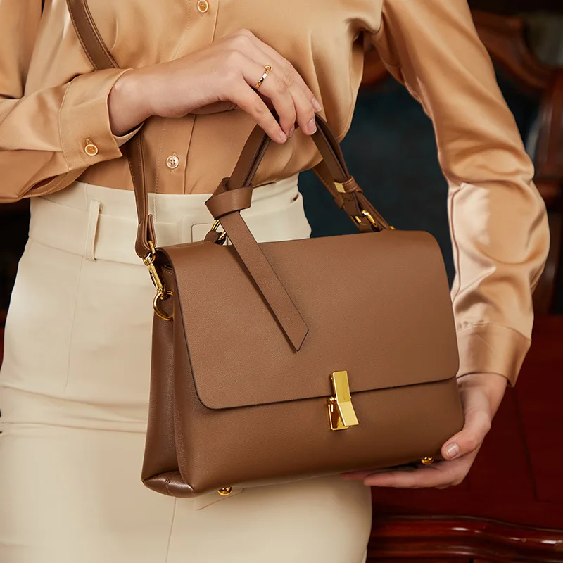 

Luxurious Women's Shoulder bag Handbag Split Leather Messenger bags for Women England Style Khaki Female Tote Bolsas 2023