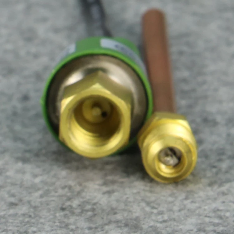 Aria condizionata pompa di calore refrigeratore interruttore di protezione della pressione regolatore di pressione differenziale in miniatura inserire il filo della striscia