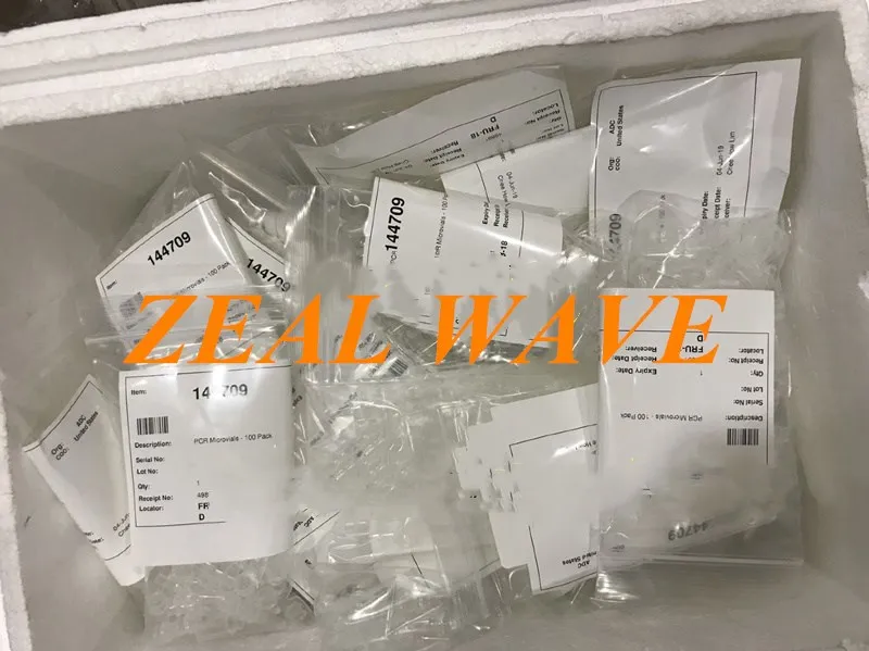 

144709 Beckman PCR VIALS BAG OF 100 144709 Spot