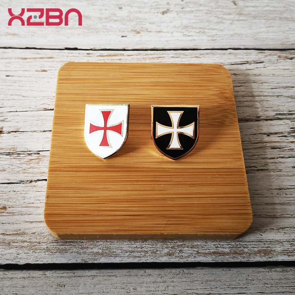 Masonic Lapel Pins Freemasonary Badge Mason Freemason Knight Templar Red White black Crossed Shield Exquisite Banquet Brooch