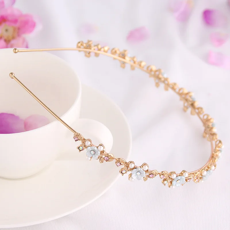 Korean Beautiful Lady Headband Hair Accessories Fashion Pearl Rhinestone Headband Alloy Small Fresh Flower Dripping Oil Headwear