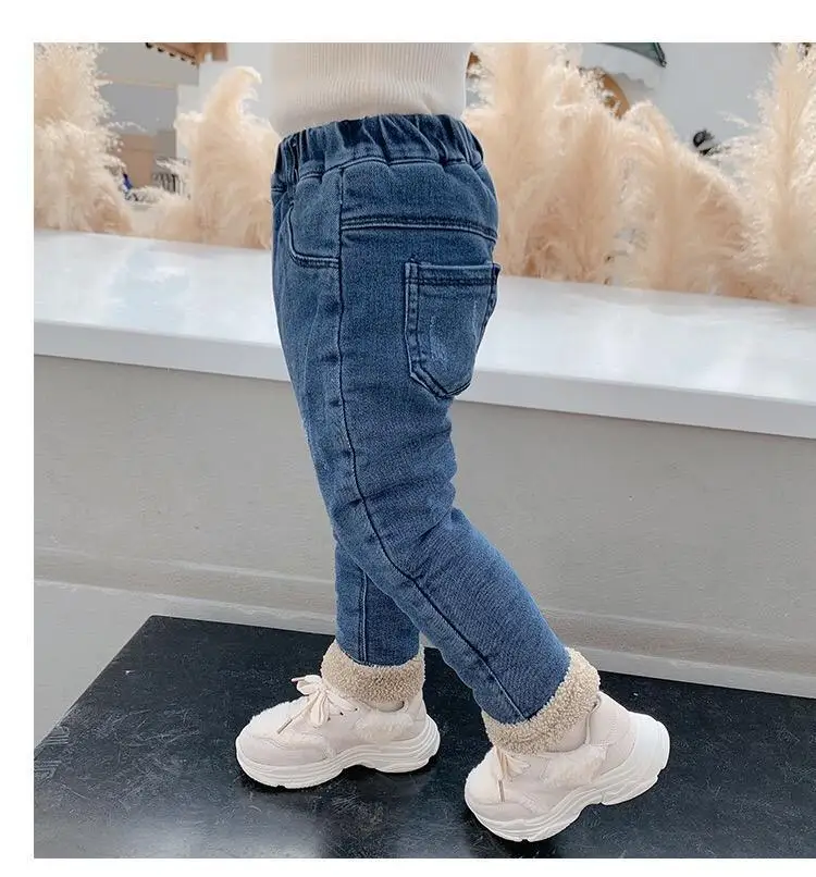 Pantaloni per ragazze pantaloni lunghi da indossare all\'aperto addensati vestiti invernali nuovi pantaloni caldi Jeans per bambini pantaloni per