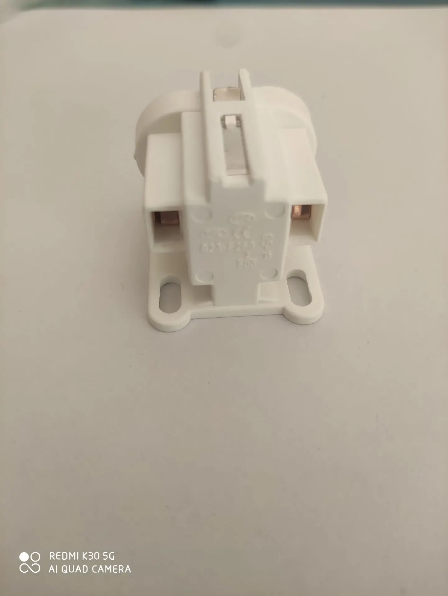 H tube U tube G23 lamp socket 7W9W11W plug-in base two-pin 2P plug-in tube lamp tube socket Yuba lamp tube plug