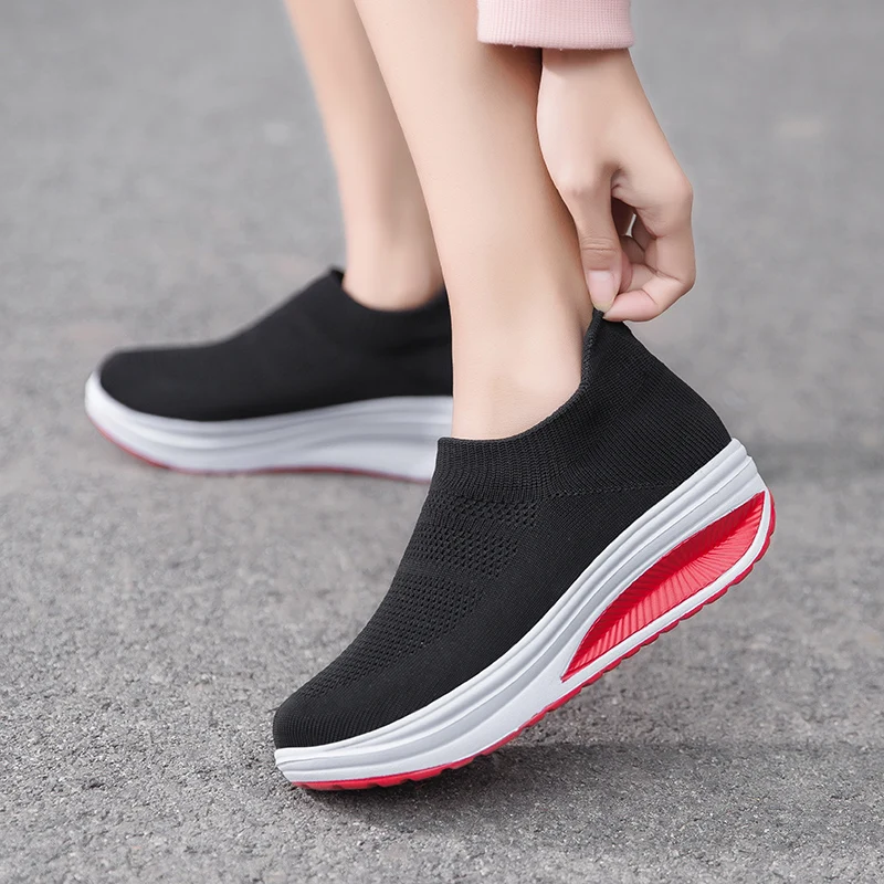 Women Shoes Summer Flying Weave Sneakers Super Light Comfortable Vulcanized Shoes Female Mesh Breathable Sneakers Women Shoes