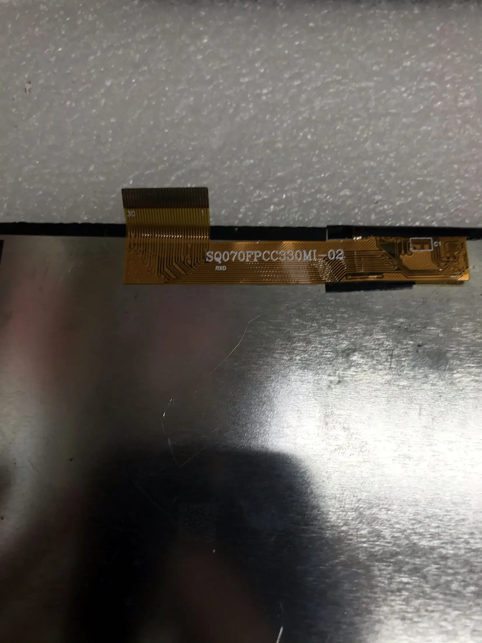 SQ070C302E-L502 SQ070FPCC330MI-02  LCD Displays screen