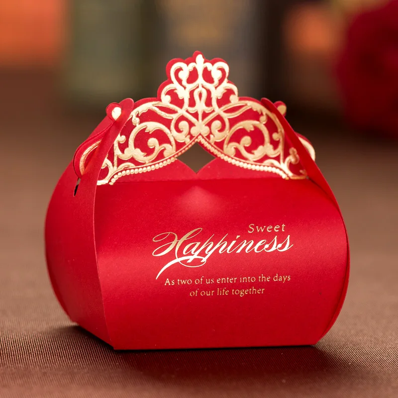 

100pcs Red Wedding Party Favors Paper Candy Box Crown Personality Creative Sugar Box Wedding Gift for Guests