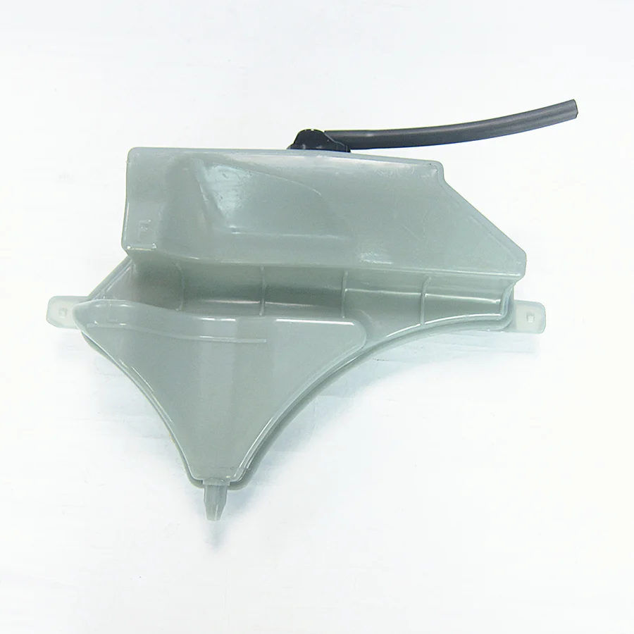 Car engine cooling system radiator expansion water tank 15-350 for Mazda 3 2014-2018 CX5 2012-2019 KE KFMazda 6 2013-2019