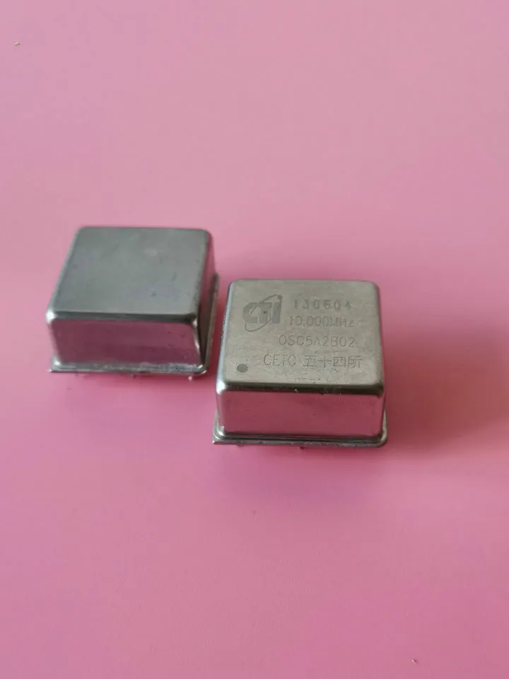 Dismantling/Year 13 and 14 OSC5A2B02 10MHZ Constant Temperature Crystal Oscillator 5V Square Wave