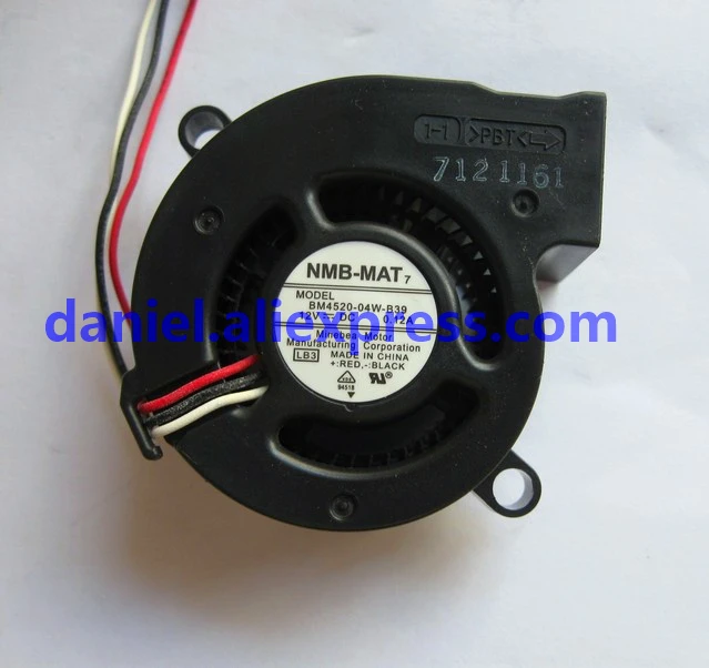 

Original BM4520-04W-B39 12V 0.12A 4520 three-wire projector / instrument turbo fan