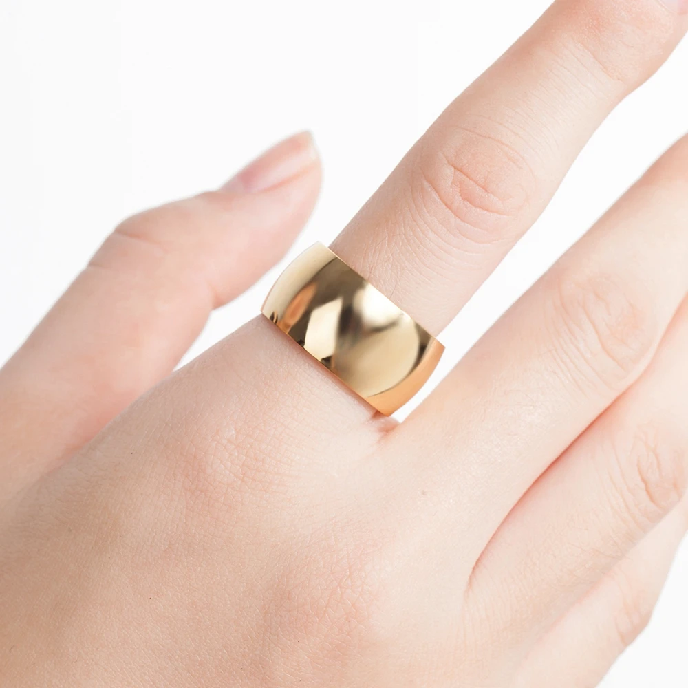 TYO Fashion Round Charm Jewelry Stainless Steel Ring For Women Men Couple Punk Finger Ring Wedding Party Birthday Gift Wholesale