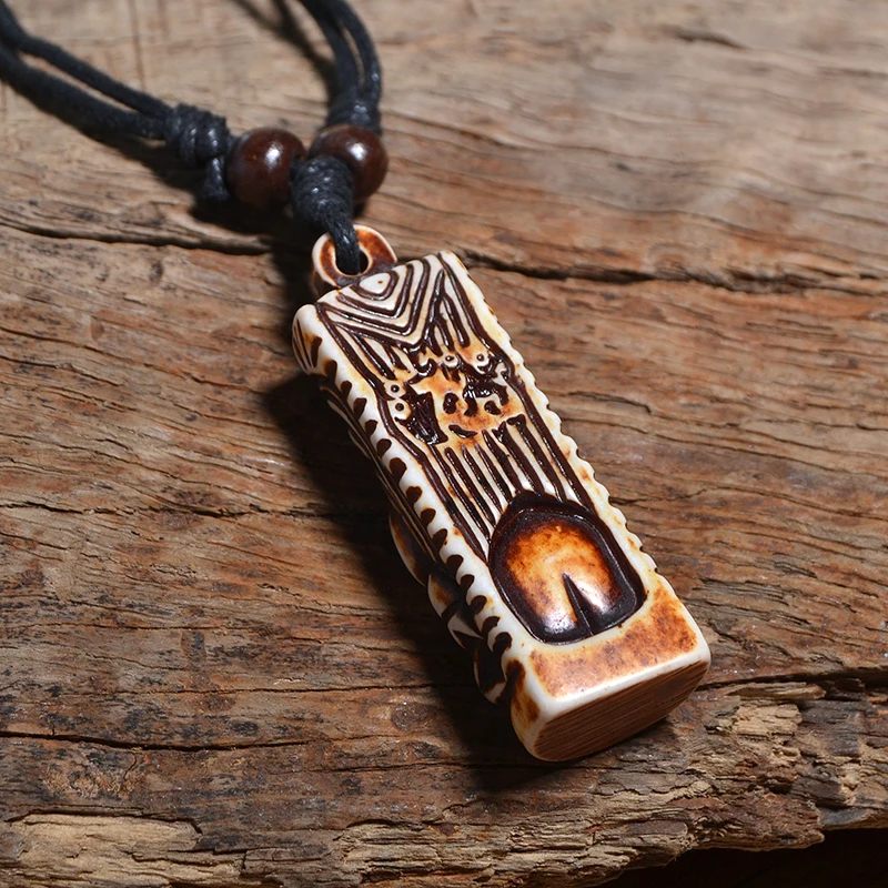 FX011 Indian Maya necklace Totem pendant Cool man Choker Retro Jewelry Tribal style Imitation Yak Bone necklace Amulet Gift