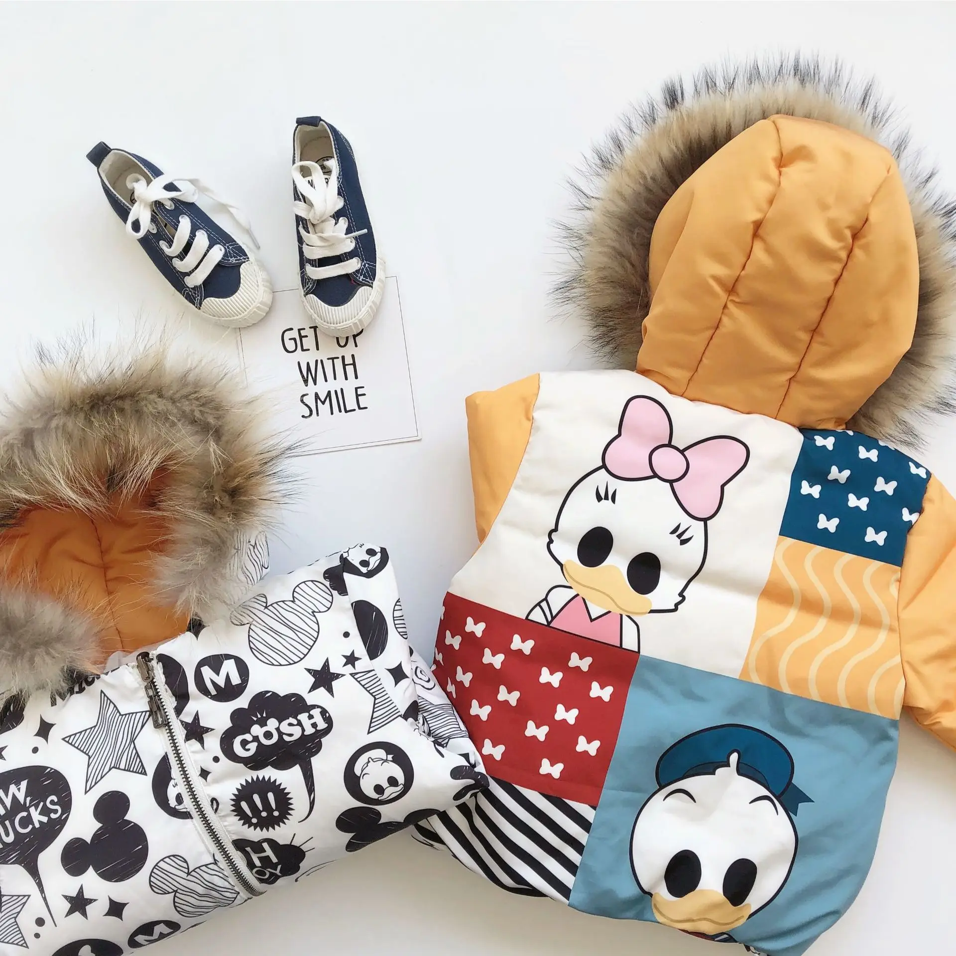 Tonytaobaby Winter Wears New Baby Boys and Girls Wearing Double-sided Down Jacket with A Duck Pattern To Keep Warm