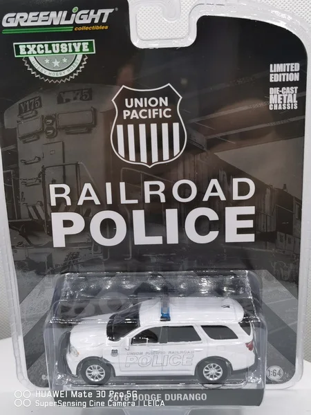 

1/64 GREENLIGHT 2018 Dodge Durango - Police car collection die-cast alloy car model