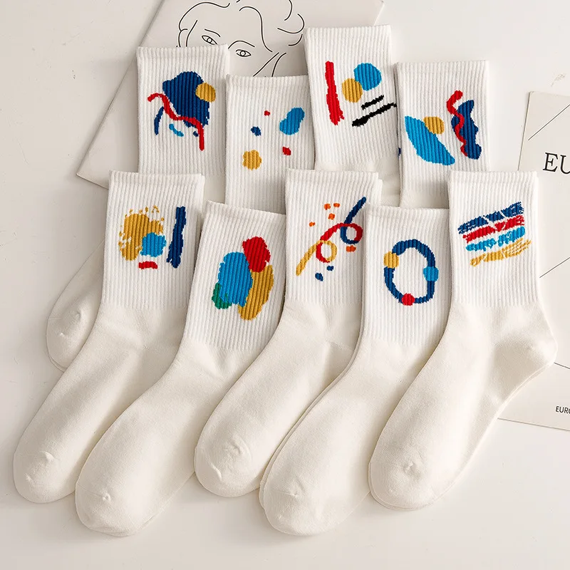 Women Socks Cute Happy Streetwear Cotton College Style Harajuku Graffiti White Socks Simple Female Artistic Ink Socks