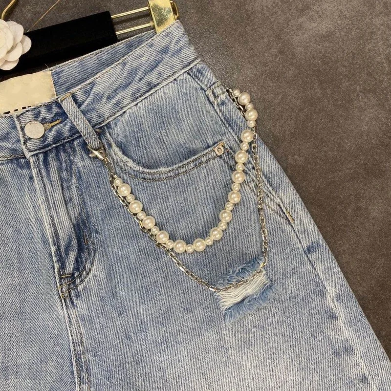 Women Summer Casual Straight Knee Length Denim Shorts Hole Ripped Jeans Pearls Chain Casual Streetwear Short Trousers Bermuda