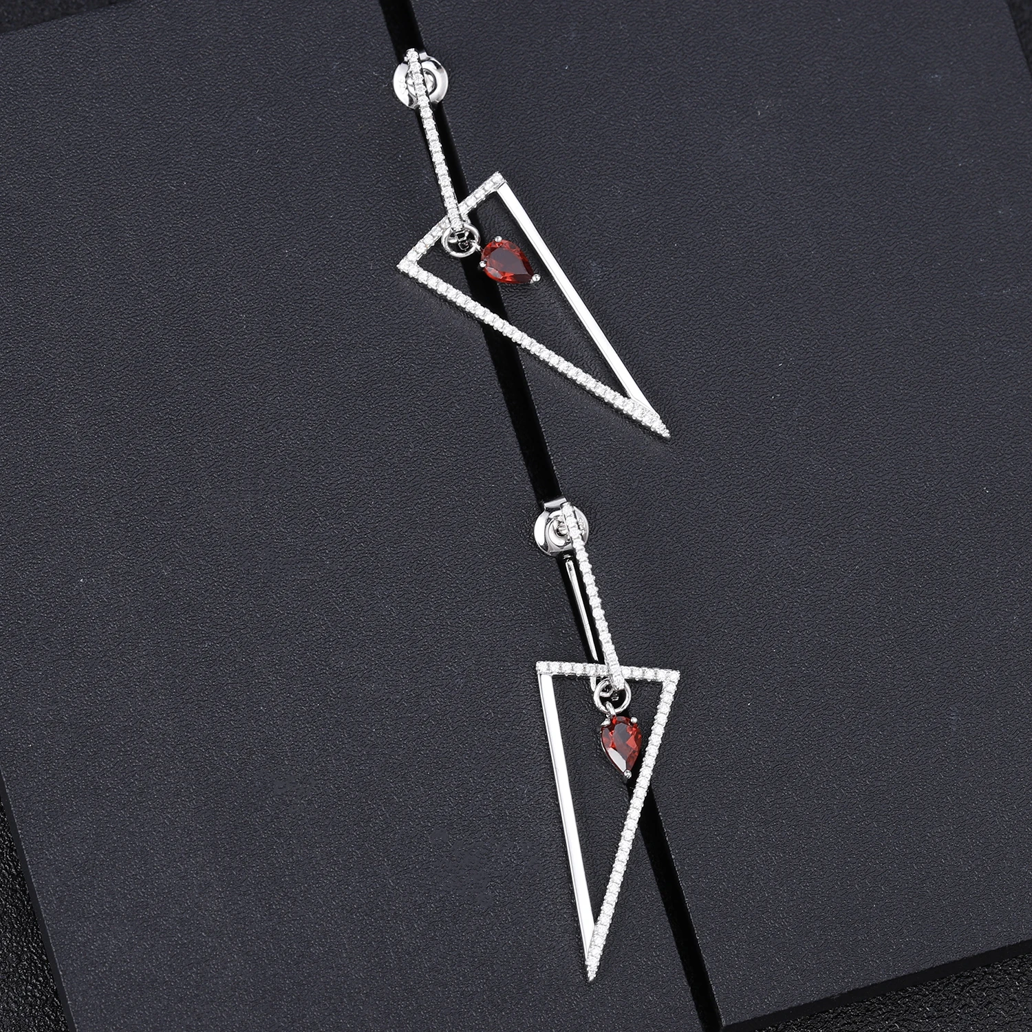GEM\'S BALLET Triangle 925 Sterling Silver Smart Chic Earrings Natural Red Garnet Gemstone Drop Earrings for Women Fine Jewelry
