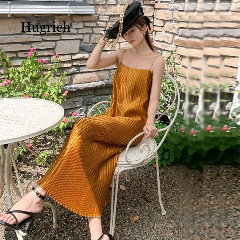 Satin Pleated Comfortable Sexy Suspender Dress Women's 2021 New Travel Seaside Resort Dress