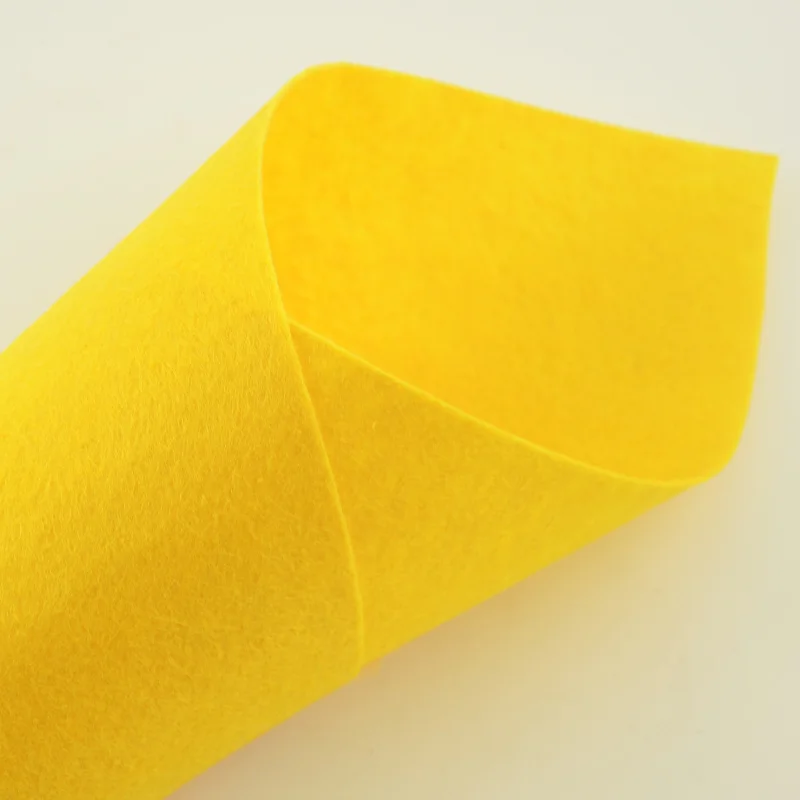 100% Polyester Bright Yellow Color Gifts and Premiums Tradmarks Sewing Toys Clean Materials Placemats Handmake Felt Fabric Dolls