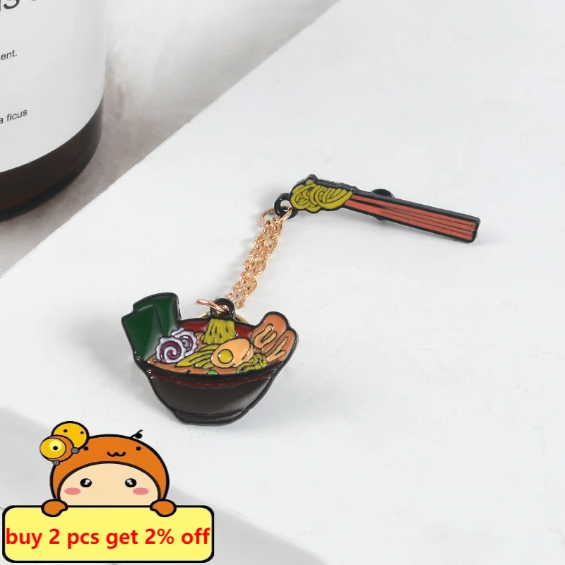 دبابيس المينا اليابانية Porpoise Ramen دبابيس مخصصة مع سلسلة حقيبة التلبيب دبوس للملابس شارة الإبداعية الغذاء مجوهرات للأصدقاء