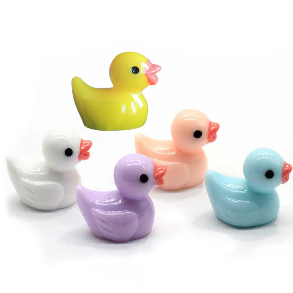 50/100pcs Colorful Mini Duck Figurine Resin Duckling Small Pasture Statue Cabochon Micro Crafts Ornament Miniatures DIY Garden D