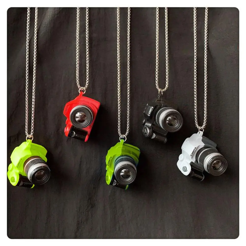 Punk Vintage Cool Necklace Mini Camera Fashion Electric Flash Long Chain Creative Pendant Necklace Fashion Jewelry