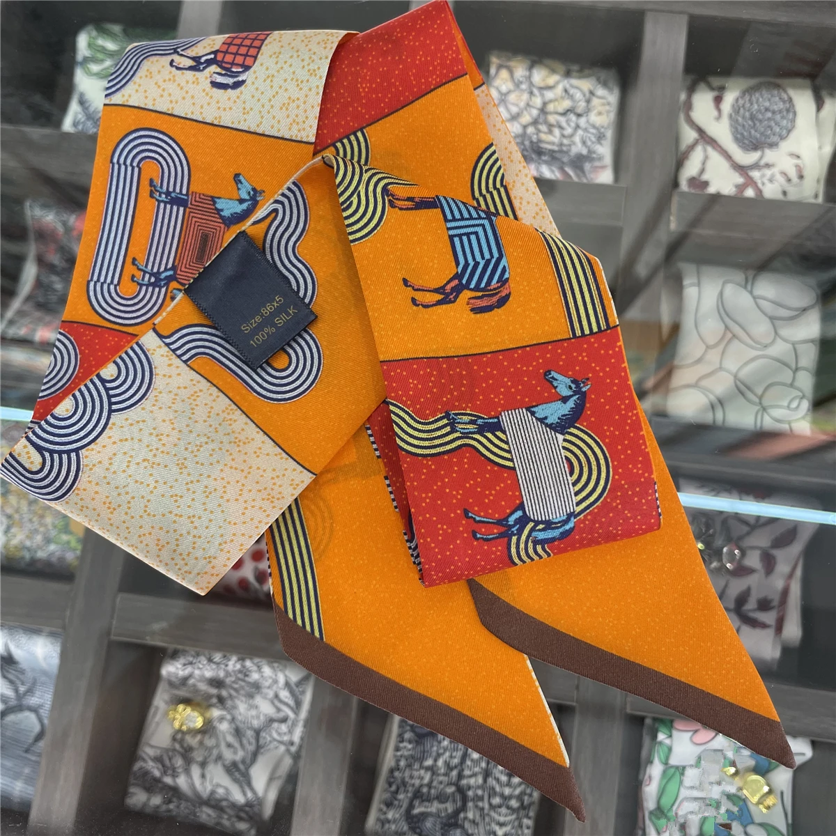 Brand Design 100% Silk Scarf Small Horse Natural Mulberry Silk Women Scarf Foulard Hair Bag Scarves Neckerchief Dropshipping