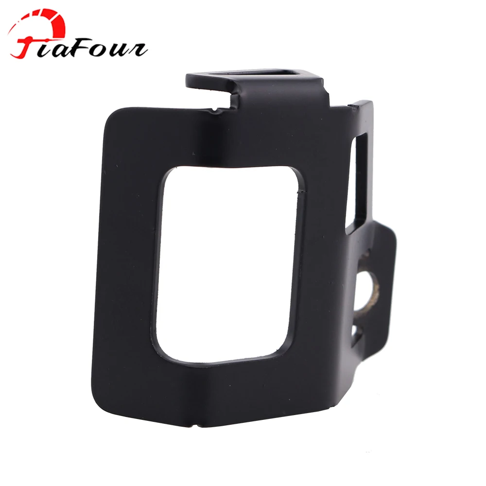 Fit MT-03 2015-2021 For MT-25 YZF-R3 YZF-R25 YZF-R1 R1M 98-21 YZF-R6 R15 V3 R3 Rear Brake Fluid Reservoir Guard Cover Protector