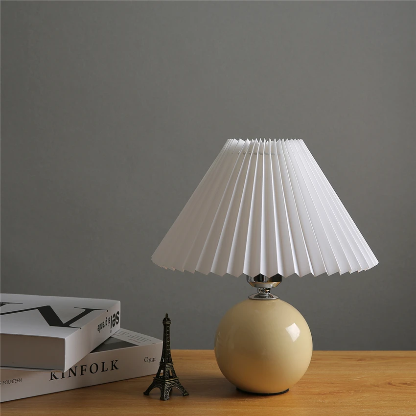 Japanese-style ceramic table lamps for living room Pleated skirt lampshade Warm bedroom lights bedside lamp home deco lighting