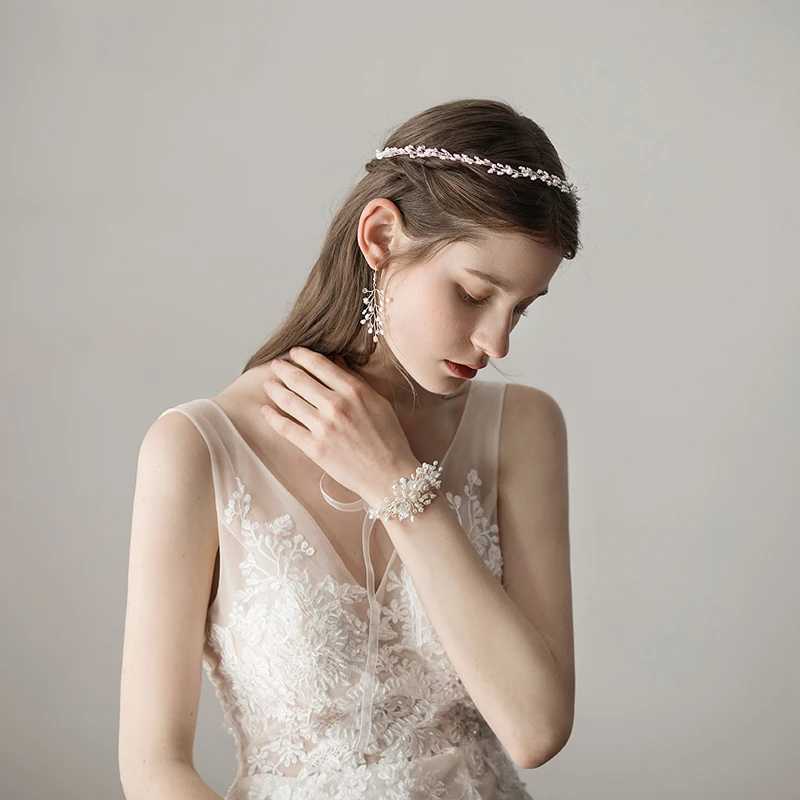 O364-2 Viele süßwasser perlen verziert elegante braut hochzeit handgelenk strap handgelenk band hochzeit haar zubehör