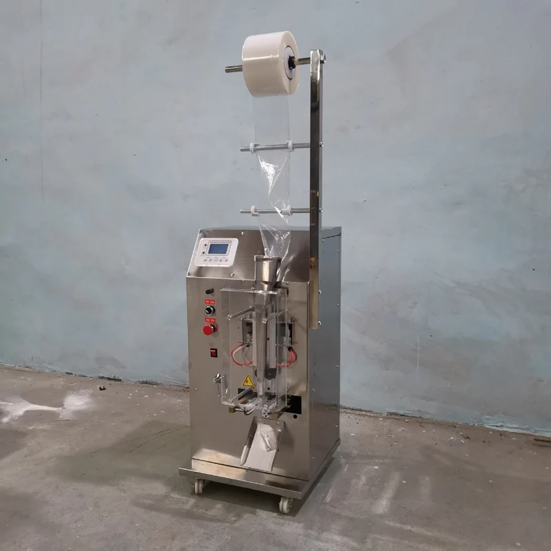 Small Liquid Filling Packaging Machine 0-200ml Automatic Water Bag Sachet Liquid Filling and sealing machine