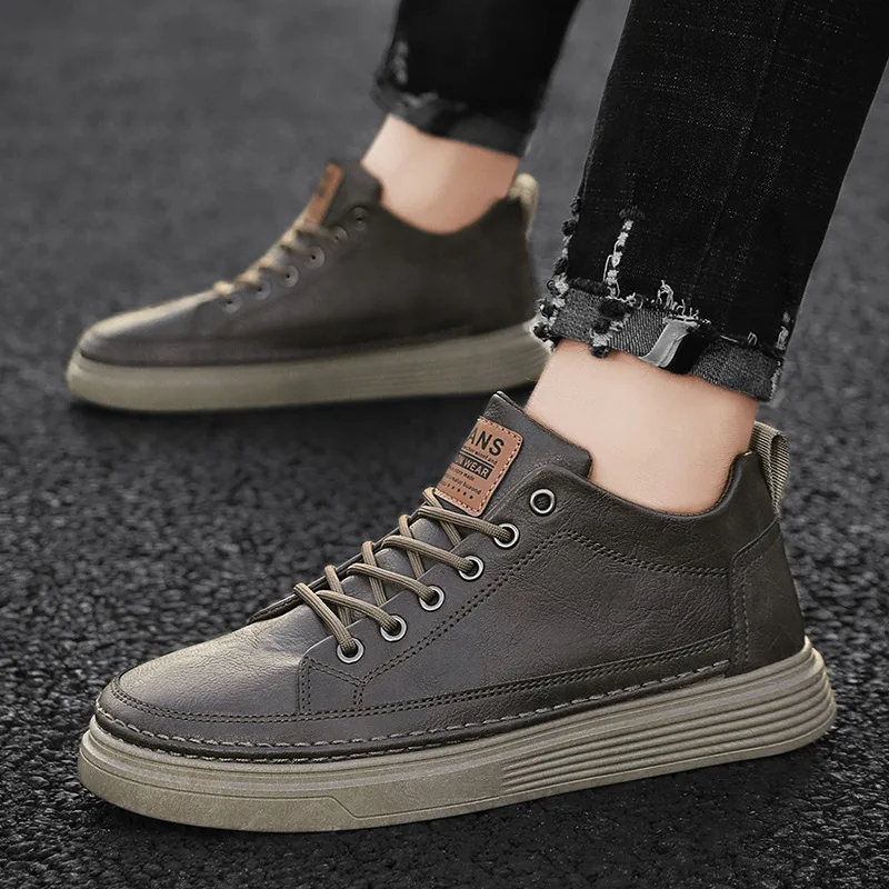 Zapatos de cuero para hombre, calzado informal de estilo británico, Retro, de tendencia, color negro, otoño e invierno, 2021