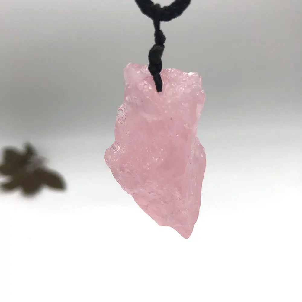 

1pc Random Natural Rough Rose Quartz Raw Stone Pendant Necklace Crystal Mineral Healing Reiki Gemstone Crafts Fashion Gift RQ