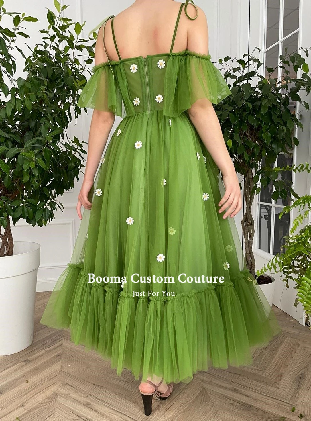 Booma Grün Aus der Schulter Prom Kleider Spaghetti-trägern Rüschen Tee-Länge Prom Kleider Daisy Blumen Hochzeit Party Kleider