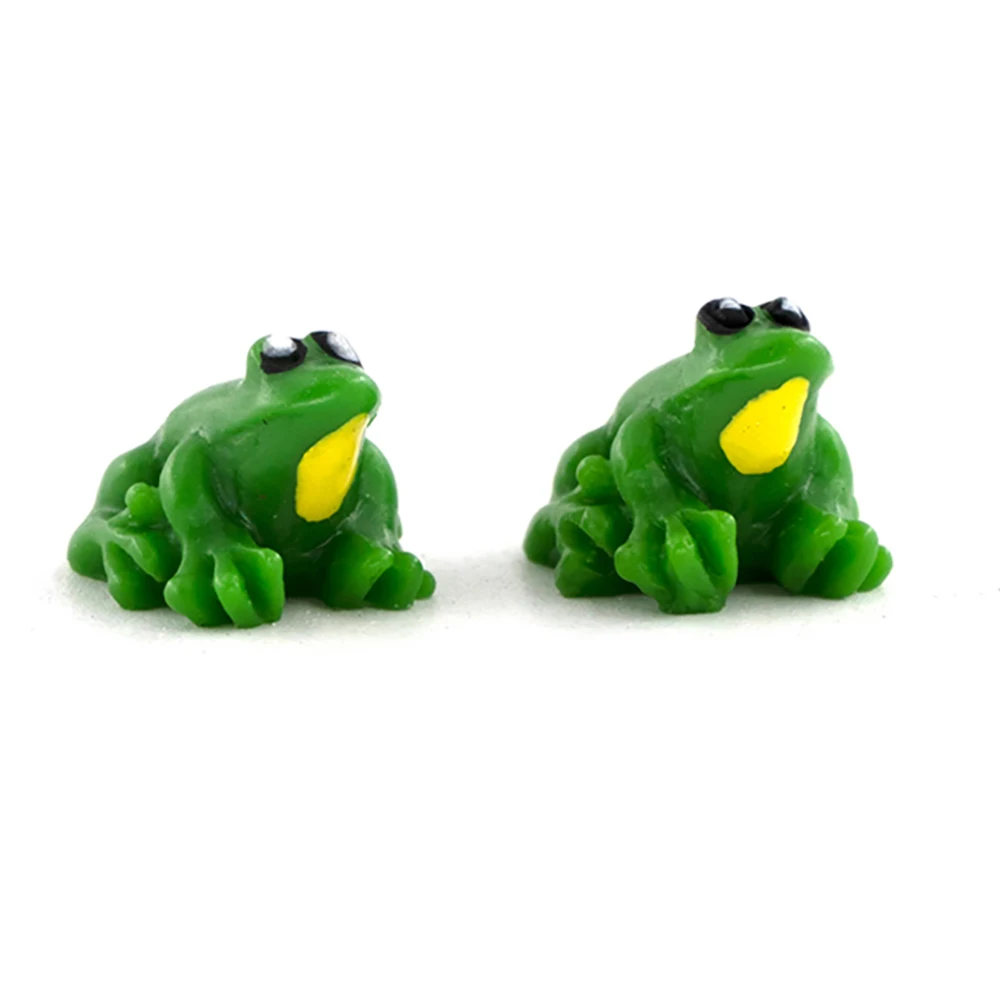 2Pcs 1/12 Dollhouse Miniature Accessories Mini Resin Frog Simulation Animals Model for Doll House Decoration ob11