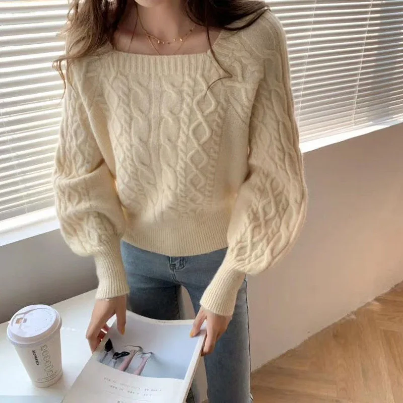 

Spring And Autumn Korean Version 2023 New Fashion Gentle Wind Loose Outer Wear Square Neck Sweater Short Knit Top Women