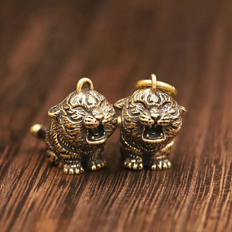 Metal Brass Tiger Key Chains DIY Hangings Jewelry Accessories Vintage Cute Animal Figurines Car Keyrings Pendants Children Gifts