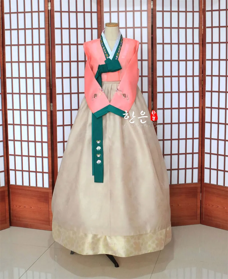 

Korea Imported Fabric / New Improved Hanbok / Groom Bride Mother Hanbok /