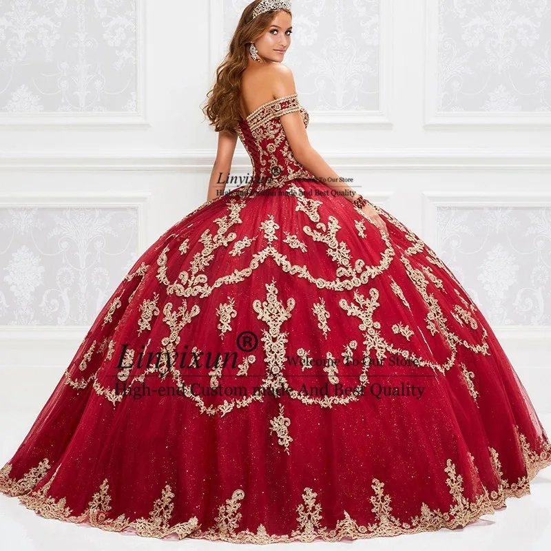 Red Ball Gown Quinceanera Dresses With Gold Appliqued Sequins Lace Up Sweet 16 Dress Long Off The Shoulder vestidos de 15 años