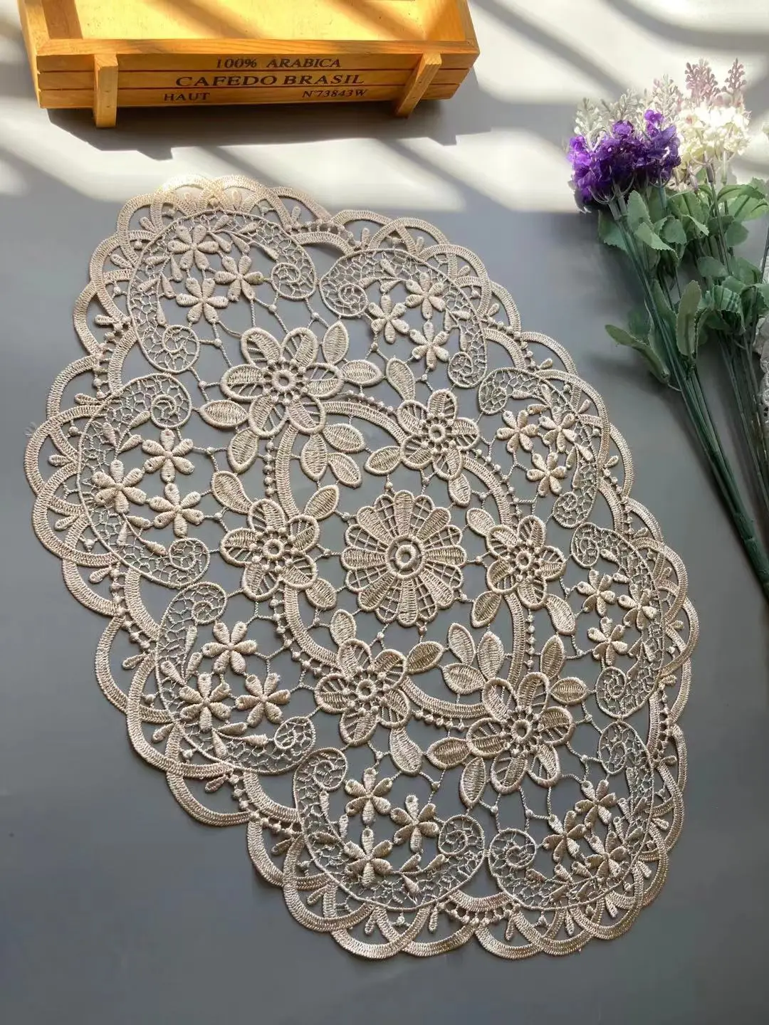 

45CM Gold European oval Lace Embroidered Water Soluble Placemat Coaster Balcony Coffee Table Mat Christmas Wedding Decor New