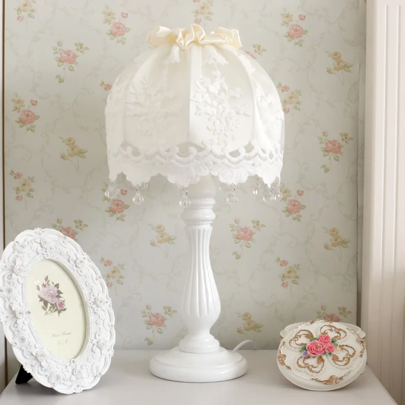 European fashion lace fabric white table lamps Romantic rural maid lovely dimmer switch wood lamps bedside&foyer&bedroom SFY001