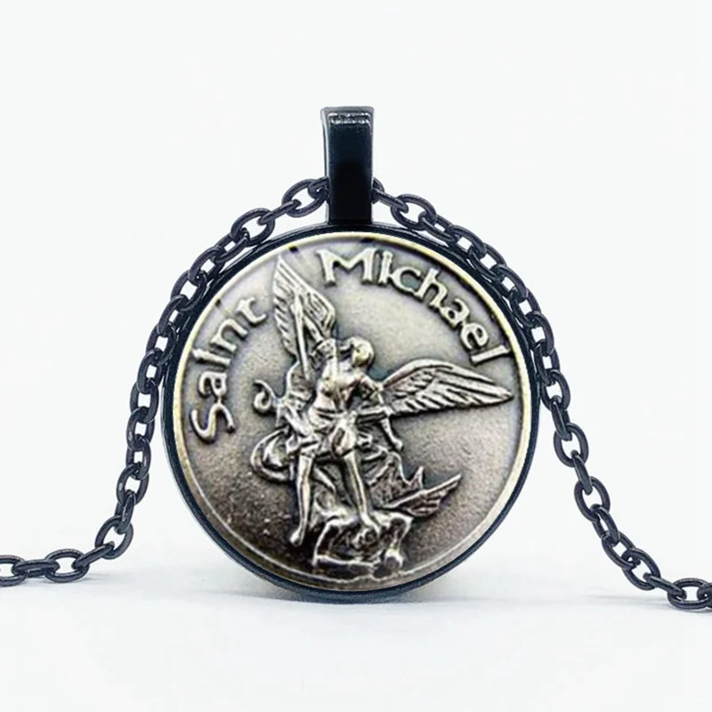 New Vintage Saint Michael Necklace Saint Michael Protect Saints High Quality Pendant Necklace Jewelry