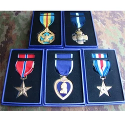 WW2 American award Star DEPARTMENT OF DEFENSE, DEFENSE DISTINGUISHED SERVICE MEDAL ,US purple heart Medal Chest Badge Brooch